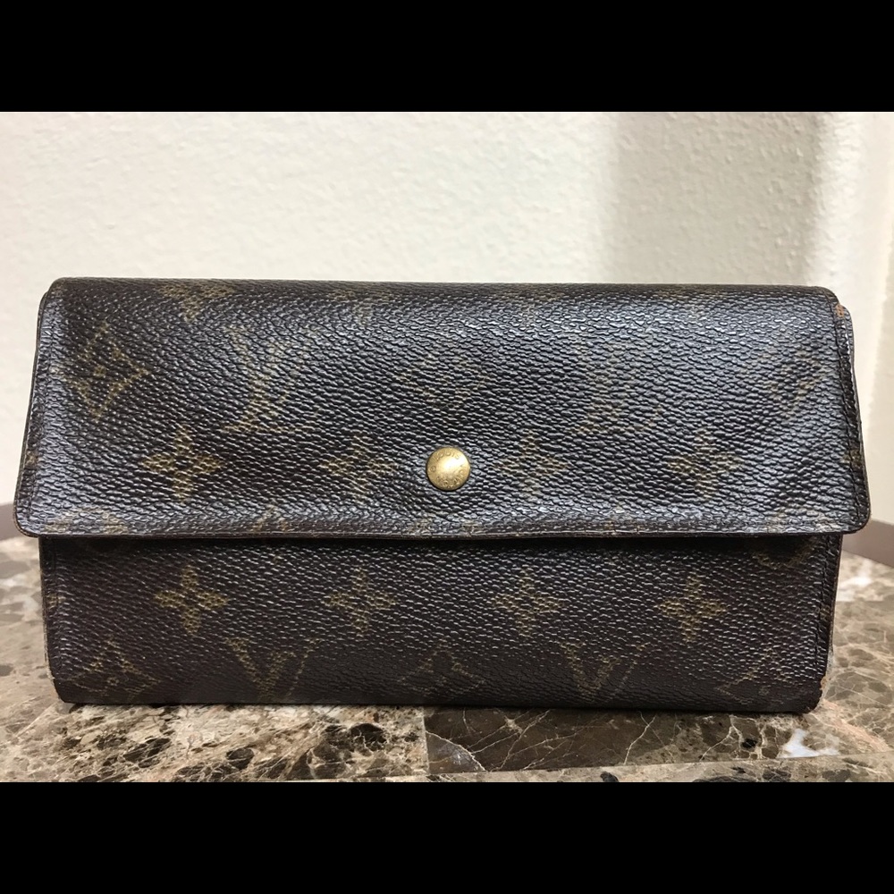 Louis Vuitton Porte Tresor Intl Clutch Wallet